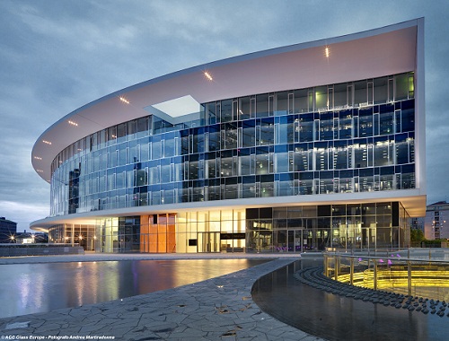 AGC/Porta Nuova Building a Milano
