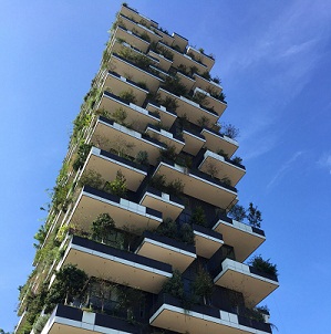 AGC/10.000 m2 di vetro per il Bosco Verticale