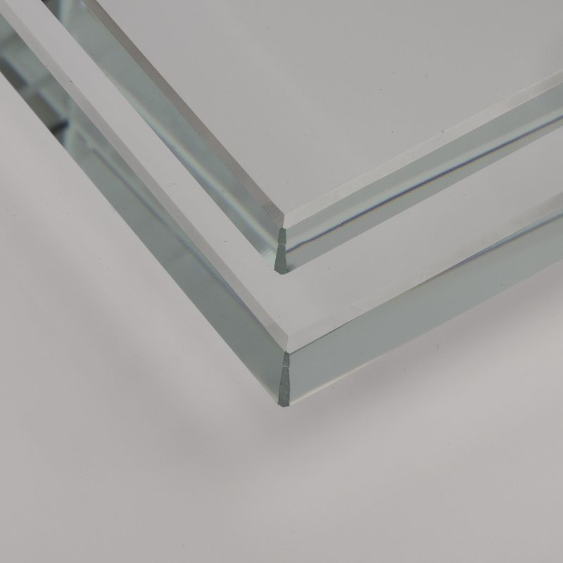 Disponibile in nuovi spessori Planibel Clearvision di AGC
